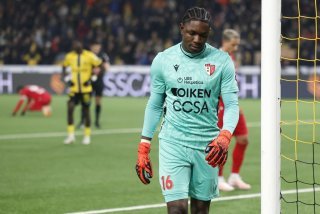 Timothy Fayulu a déjà dû aller chercher 16 ballons au fond de ses filets en 2025.